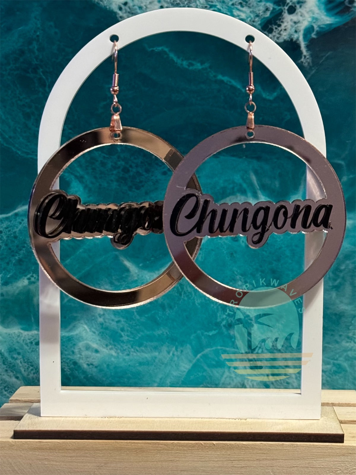 Chingona (small)